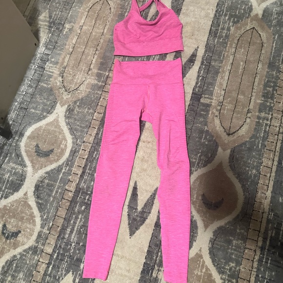 ALPHATHLETE matching seamless set, hot pink HALO leggings REVIVAL bra - Picture 1 of 8